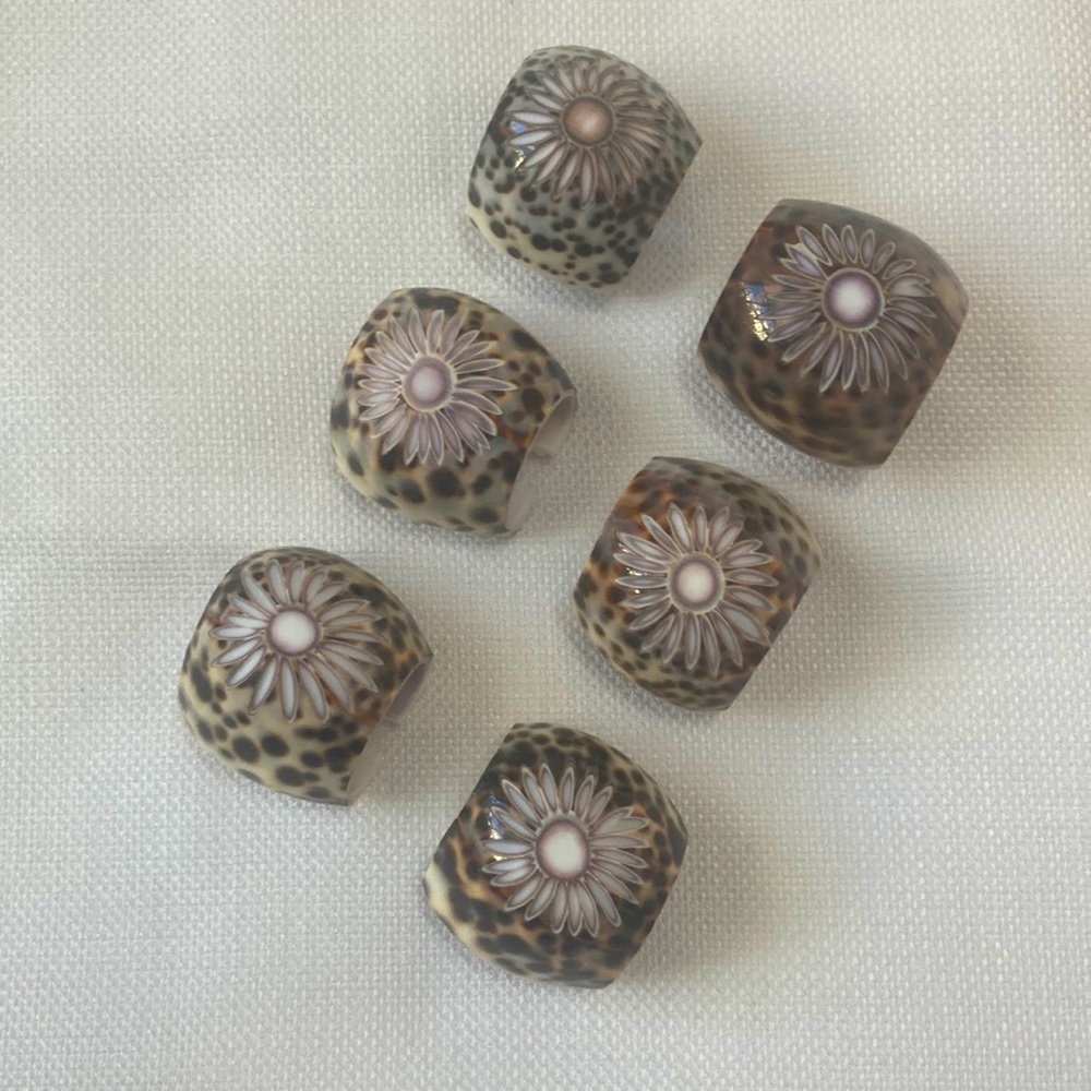 Genuine Sea Shell napkin holder set of 6